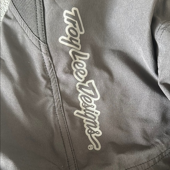 Black Athletic Men's Shorts - Picture 6 of 9